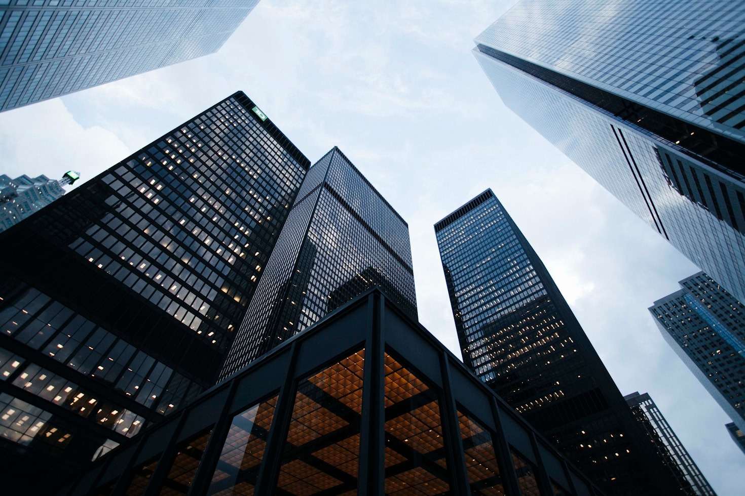Dicas para investir em imóveis com segurança